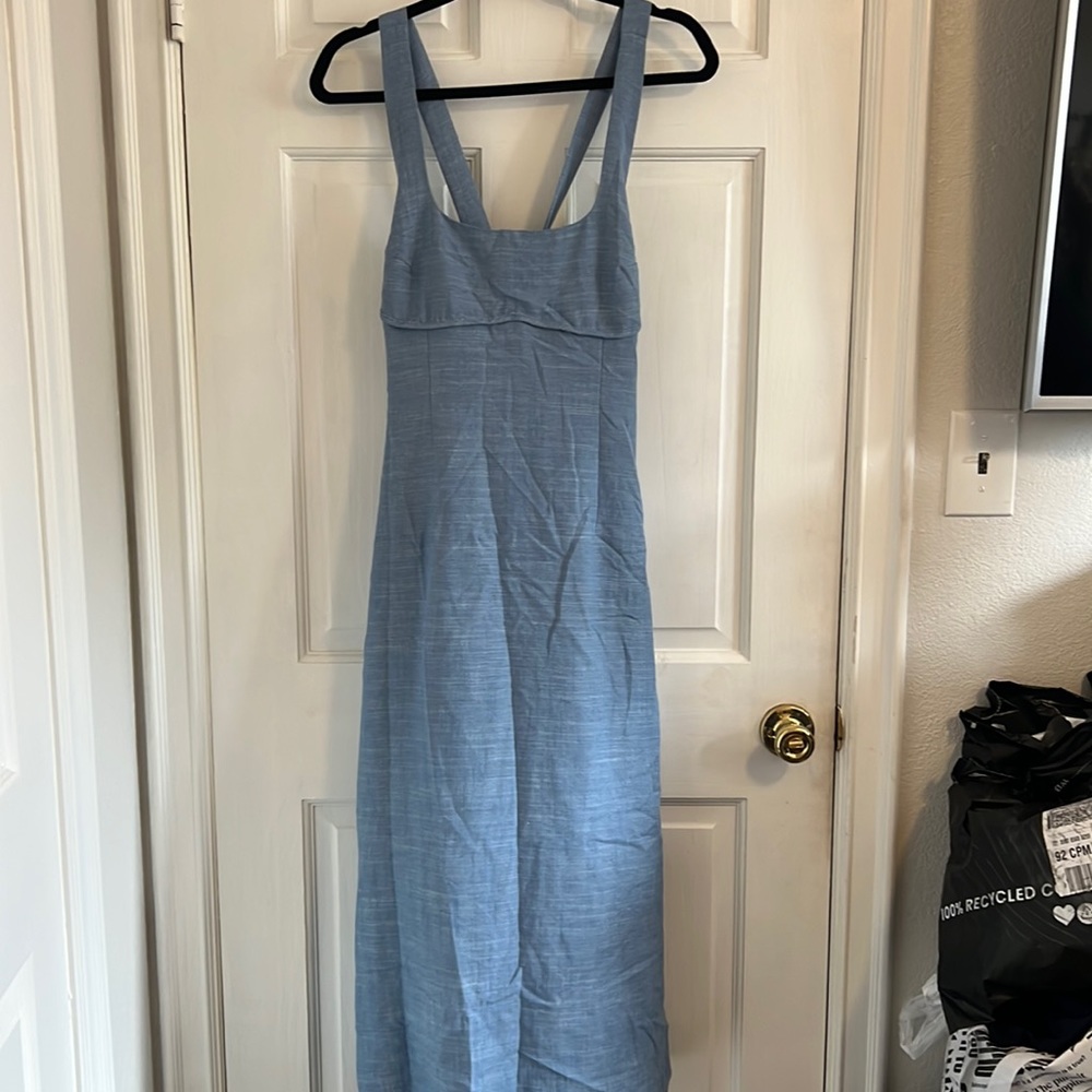 Maxi dress. Light blue